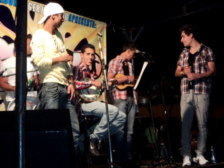 Swing Moleque Bar do Ratinho